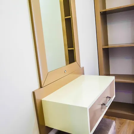 Ale Aparthotel 3*