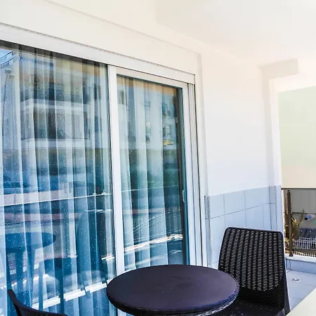 Ale Aparthotel 3*